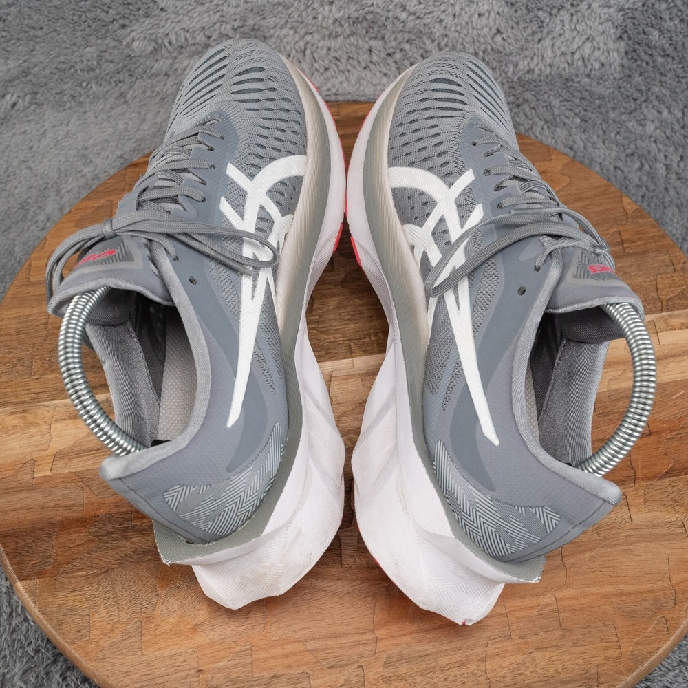 Asics‎ Novablast Women's Size 9 US Sneakers Shoes Sheet Rock White 1012A584 - Picture 5 of 10